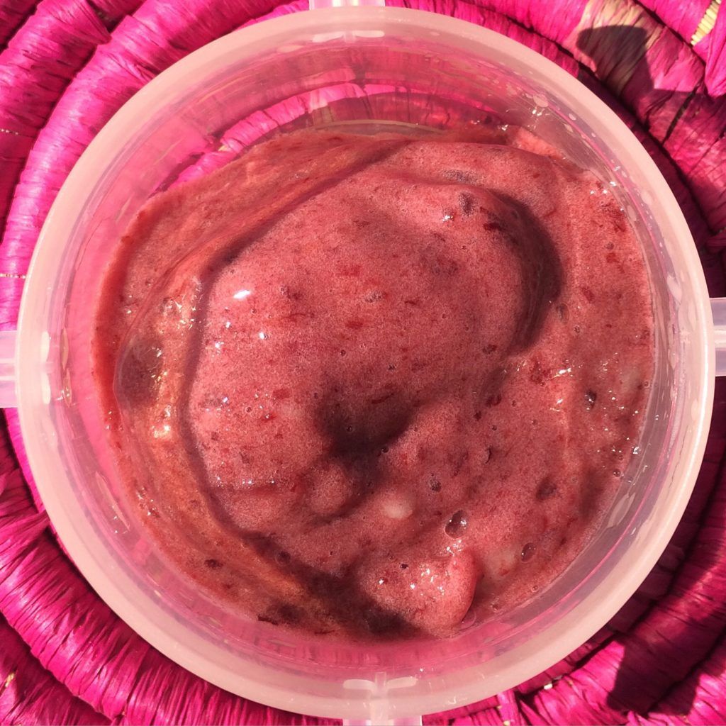 Healthy cherry Icecream 😍☀️🍨