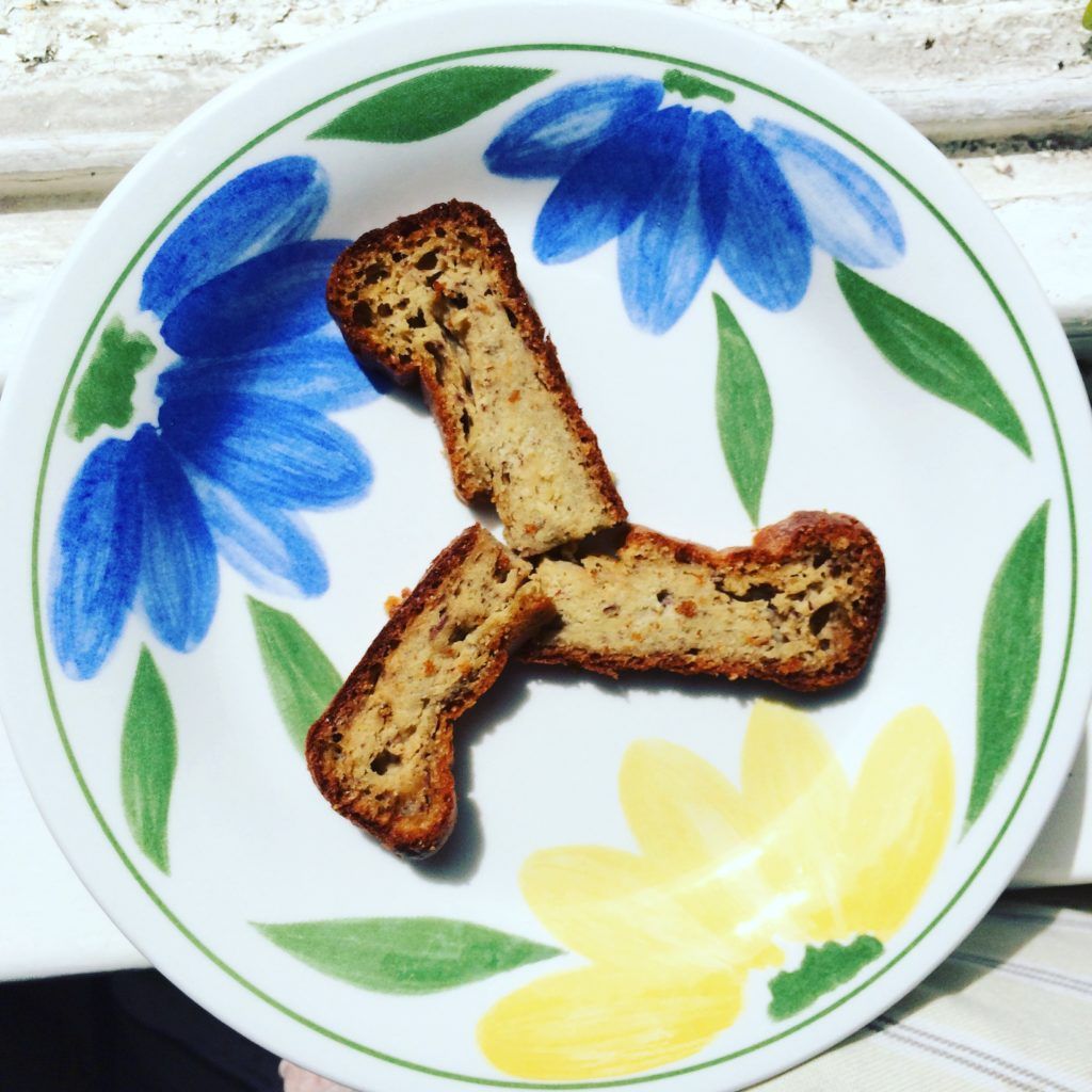 The truth about ‘no added sugar’ & my Baby banana bread recipe