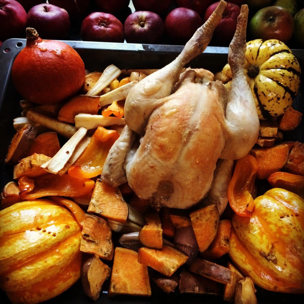 Roast mini pumpkins and chicken for a Halloween weekend 🎃