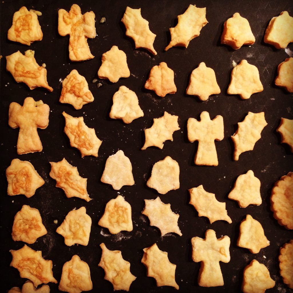 Christmas reduced fat savoury biscuits