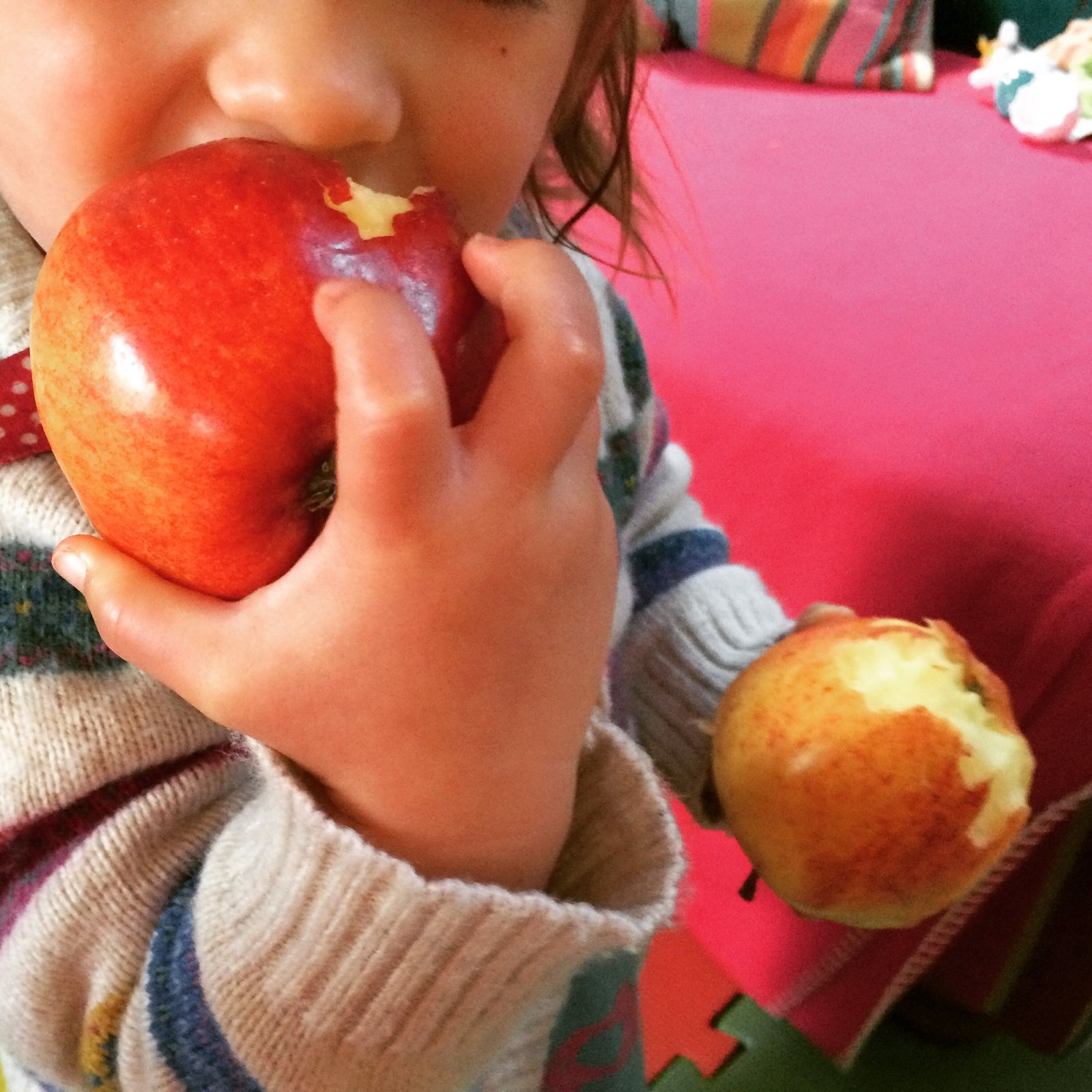 When can I give my child an apple?