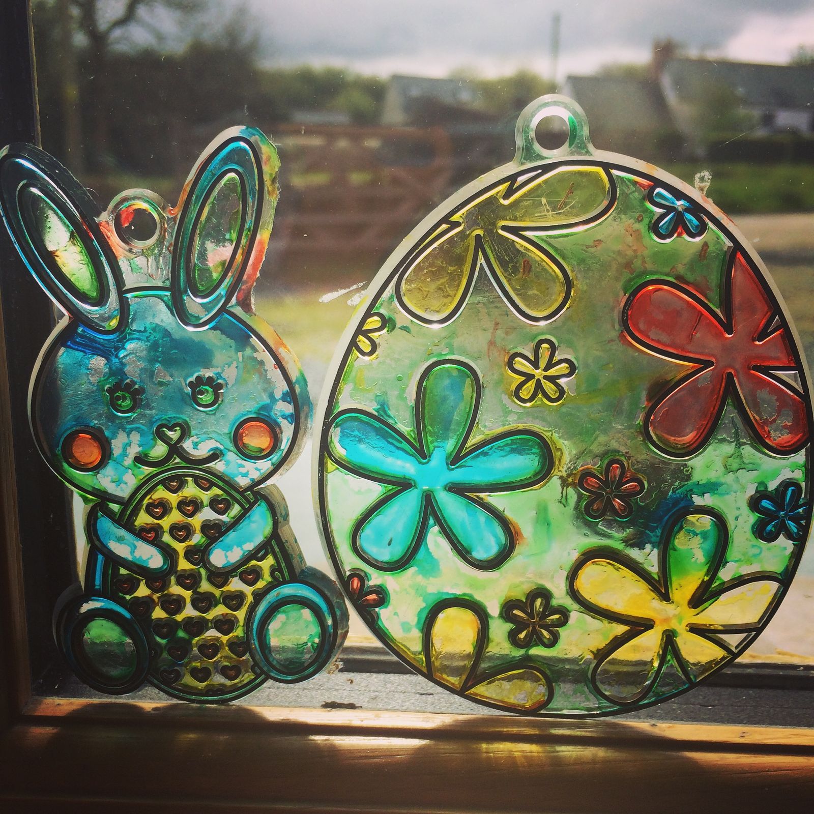 With many ‘normal sized’ eggs having the daily energy requirements of a 4-5 year old girl…